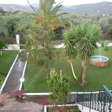 Nikos Rooms Filiatra